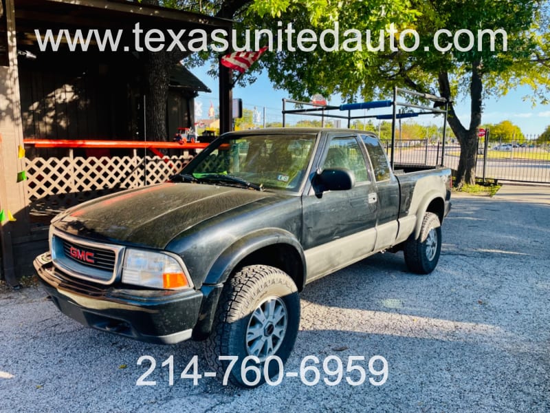 GMC Sonoma 2002 price $5,950