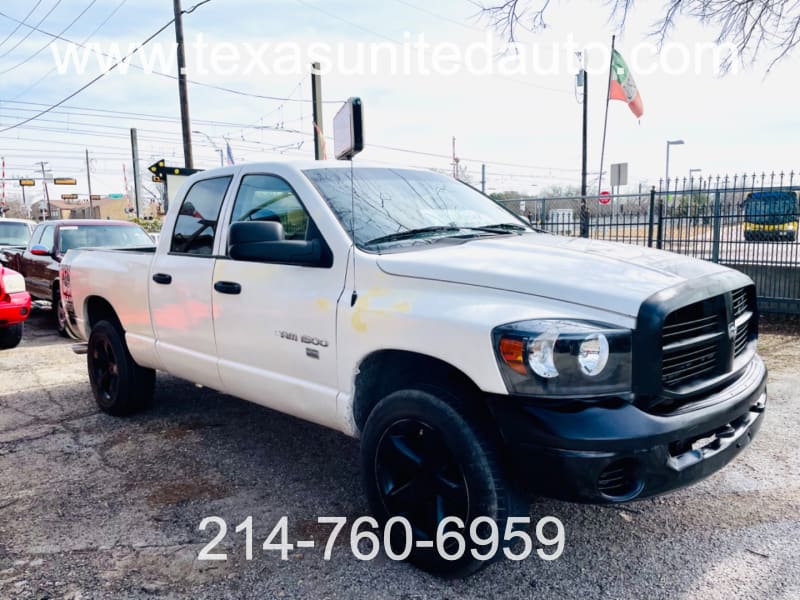 Dodge Ram 1500 2005 price $7,450