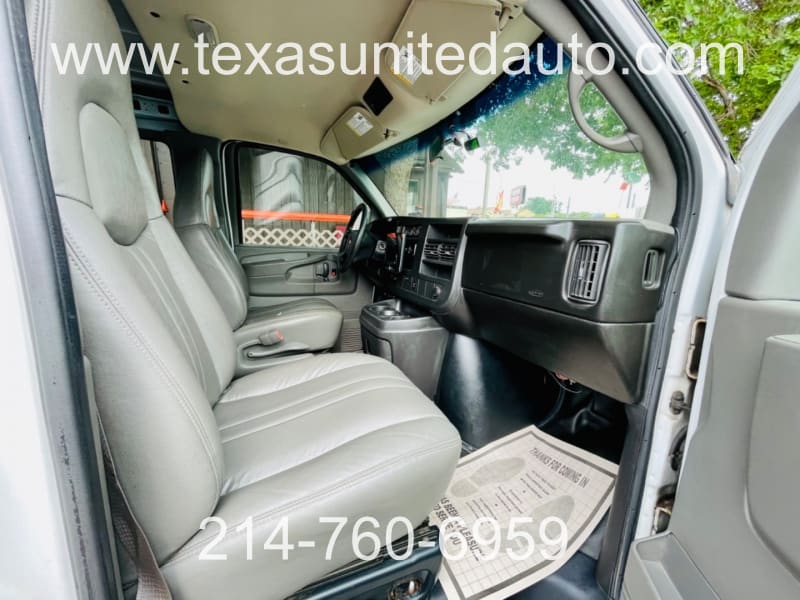 Chevrolet Express Passenger 2009 price $8,850