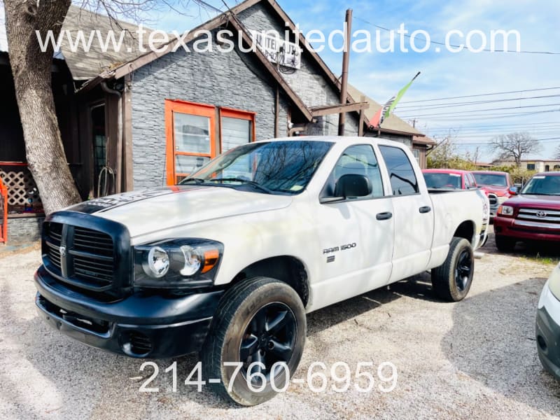 Dodge Ram 1500 2005 price $7,400