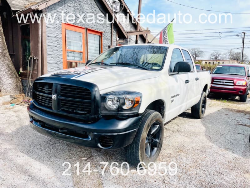 Dodge Ram 1500 2005 price $7,400