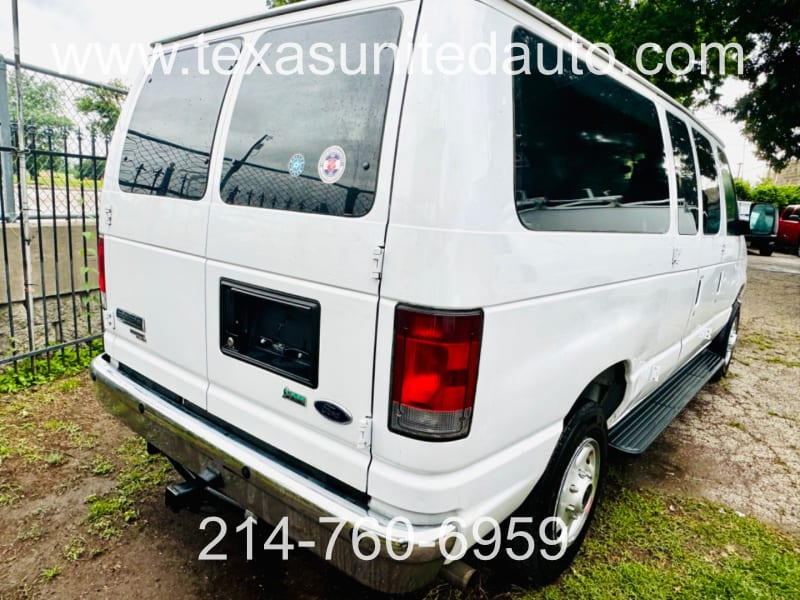 Ford Econoline Wagon 2010 price $10,450