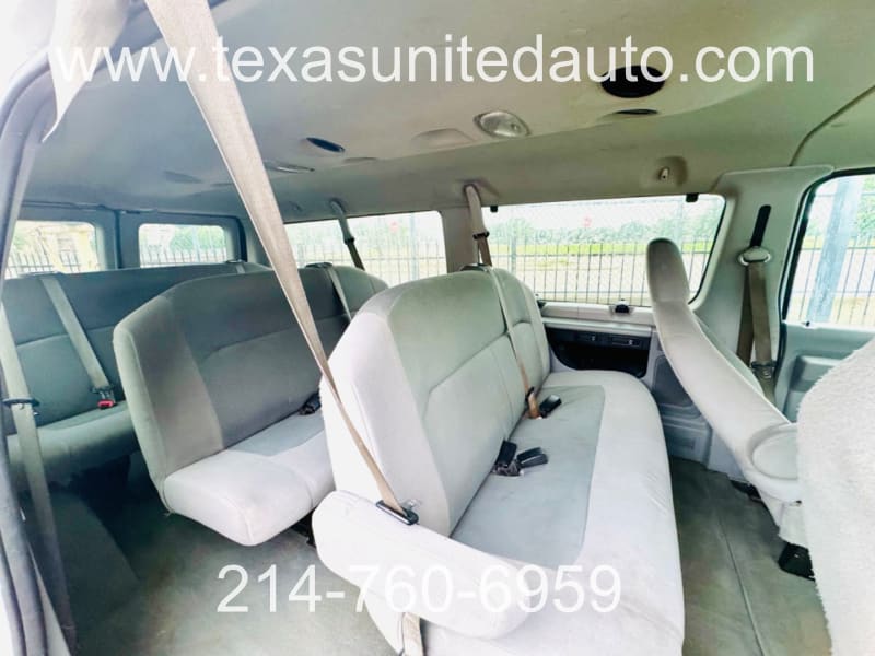 Ford Econoline Wagon 2010 price $10,450