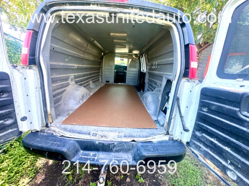 Chevrolet Express Cargo Van 2015 price $7,995