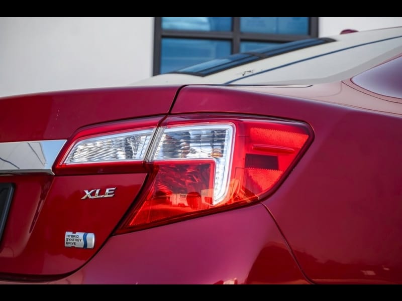 Toyota Camry Hybrid 2012 price $12,690