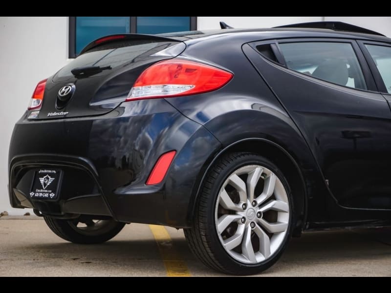 Hyundai Veloster 2013 price $7,590