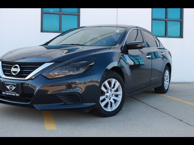 Nissan Altima 2017 price $11,990