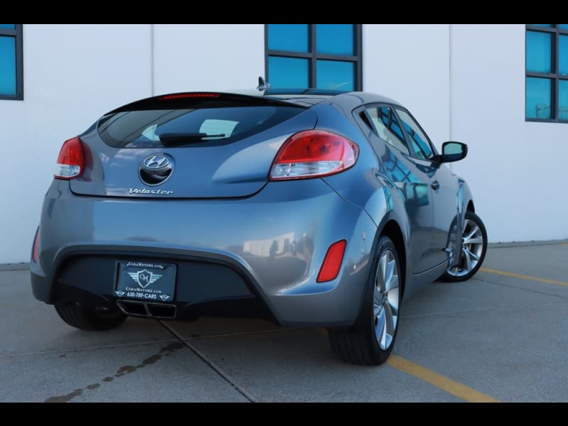 Hyundai Veloster 2016 price $8,990