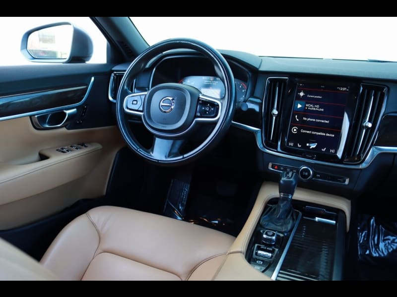 Volvo S90 2018 price $19,990