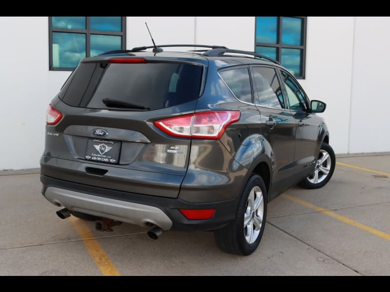 Ford Escape 2016 price $9,790