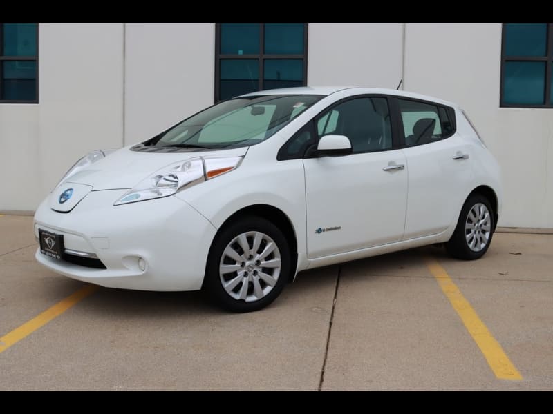 Nissan Leaf 2015 price $5,690