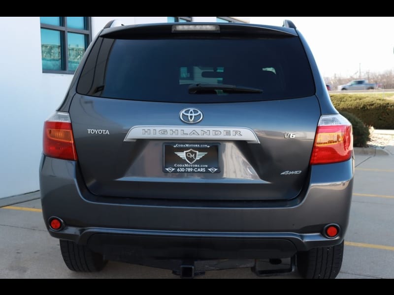 Toyota Highlander 2009 price $8,990