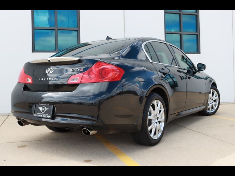 INFINITI G37 2010 price $10,790