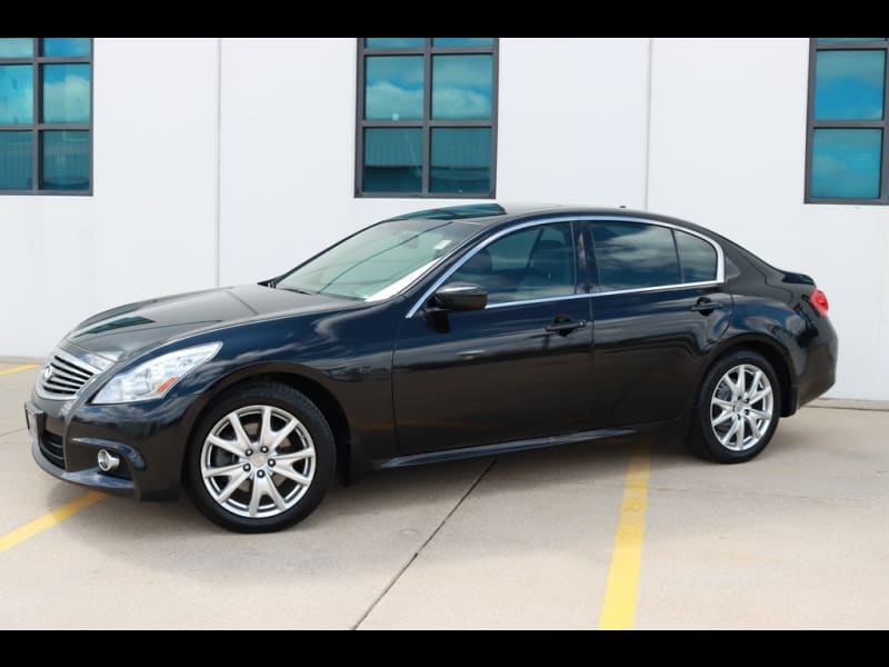 INFINITI G37 2010 price $10,790