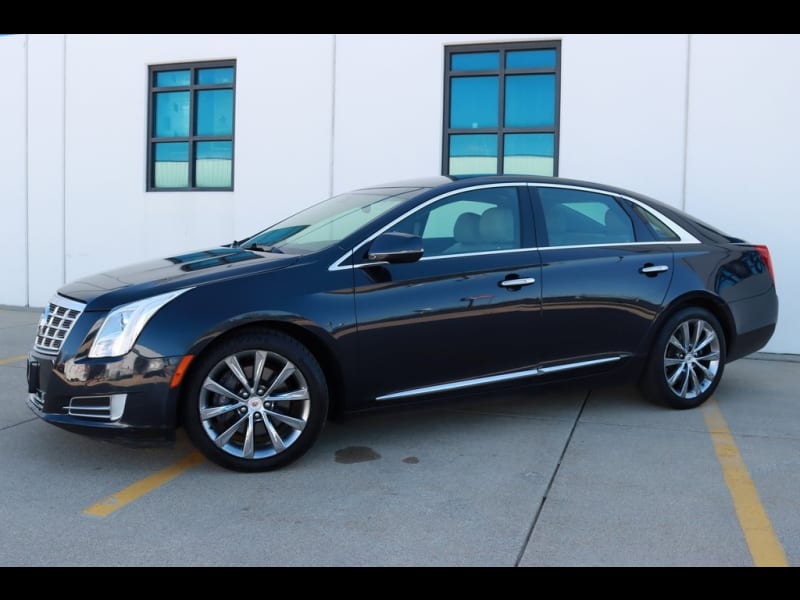 Cadillac XTS 2013 price $14,580