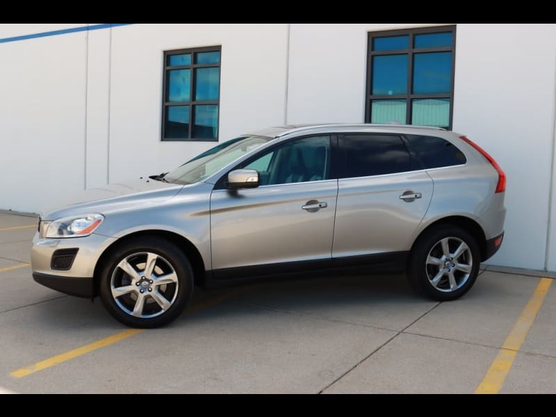 Volvo XC60 2013 price $10,990