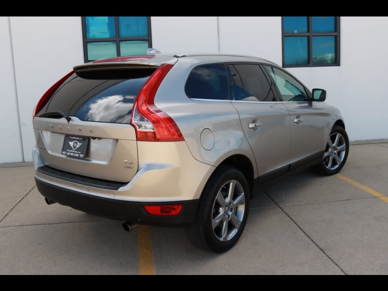 Volvo XC60 2013 price $10,890