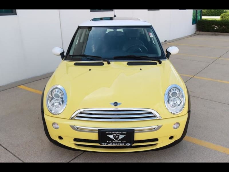 MINI Cooper 2005 price $7,990