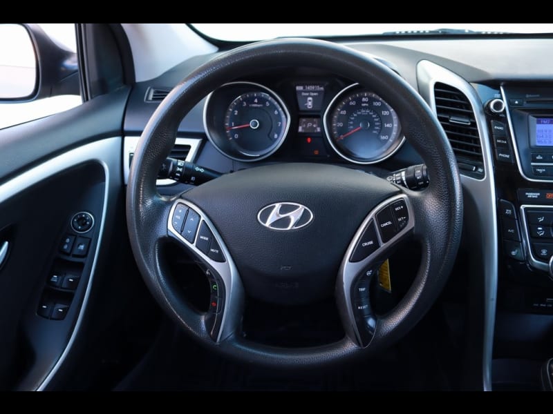 Hyundai Elantra GT 2015 price $7,990