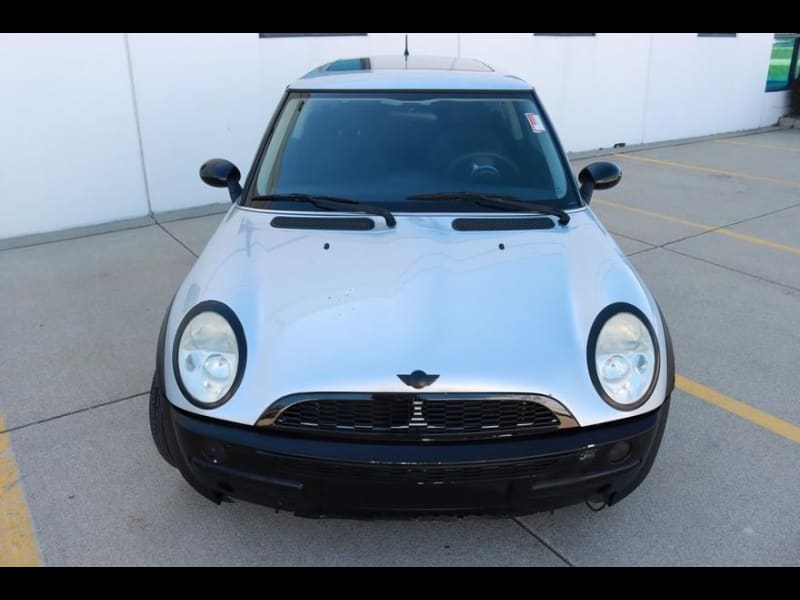 MINI Cooper 2003 price $3,890