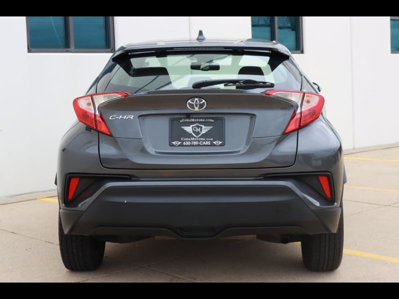 Toyota C-HR 2019 price $19,590