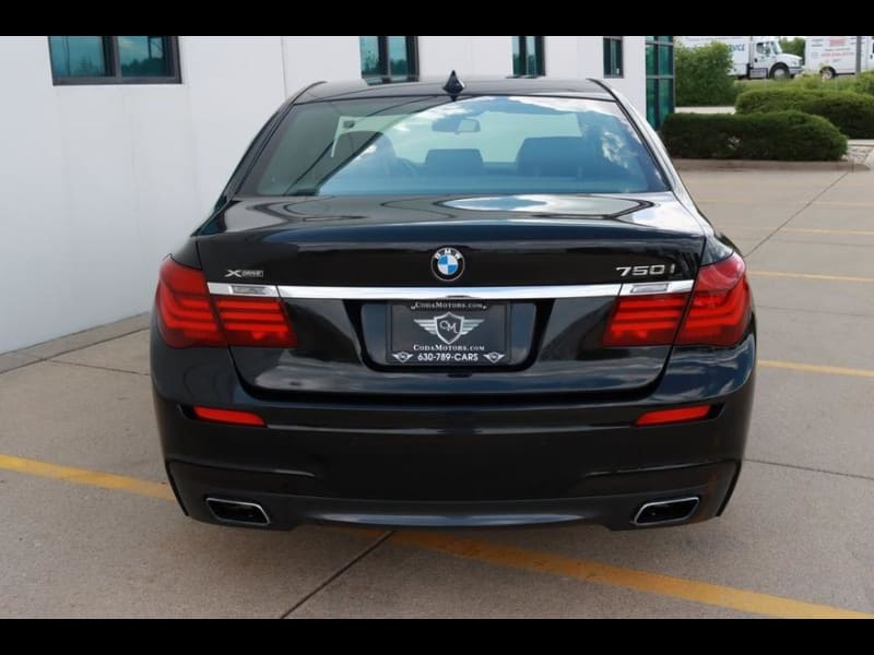 BMW 7 Series 2013 price $15,870