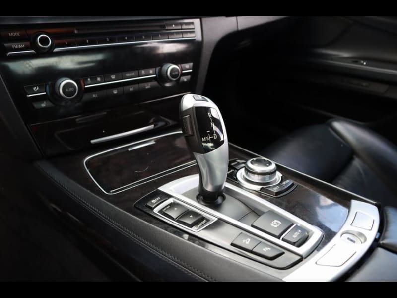 BMW 7 Series 2013 price $15,870