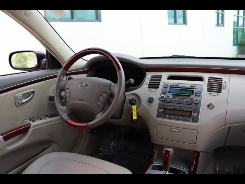 Hyundai Azera 2006 price $7,690