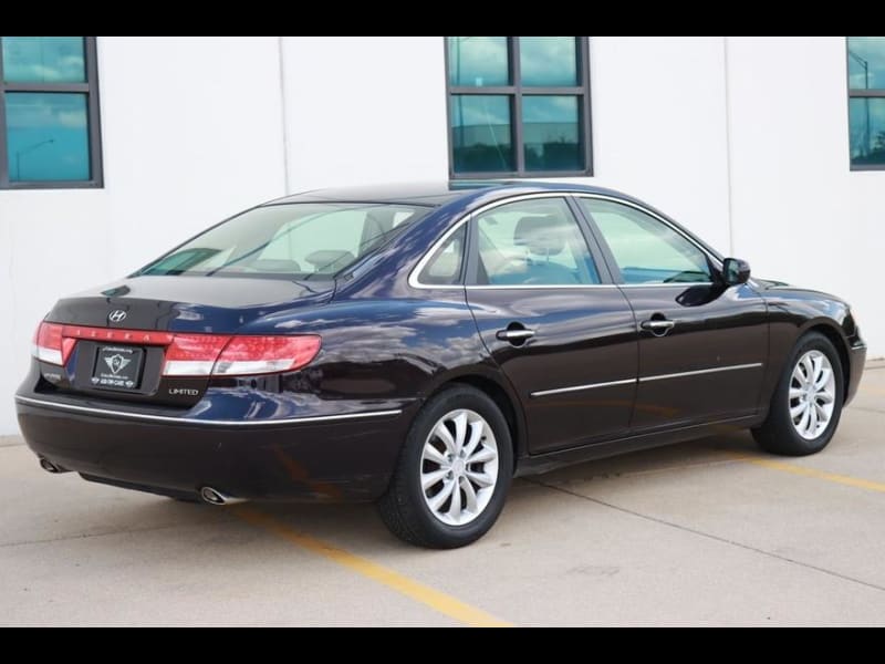 Hyundai Azera 2006 price $7,690