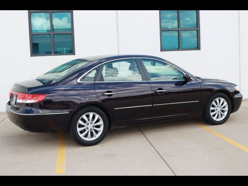 Hyundai Azera 2006 price $7,690