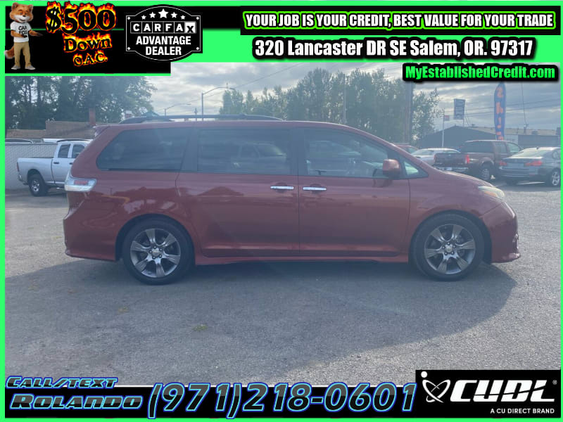 Toyota Sienna 2015 price $18,995