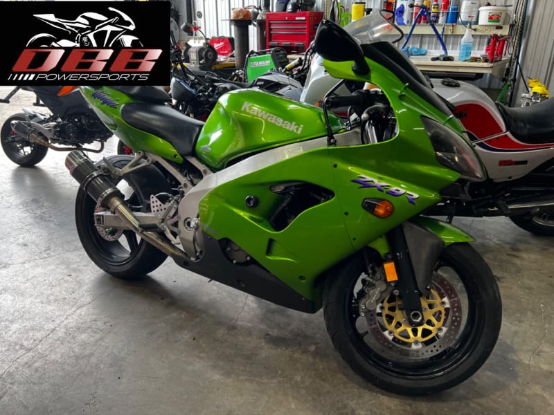 Kawasaki ZX9R 2001 price $3,599