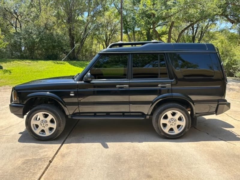 Land Rover Discovery 2004 price $29,500