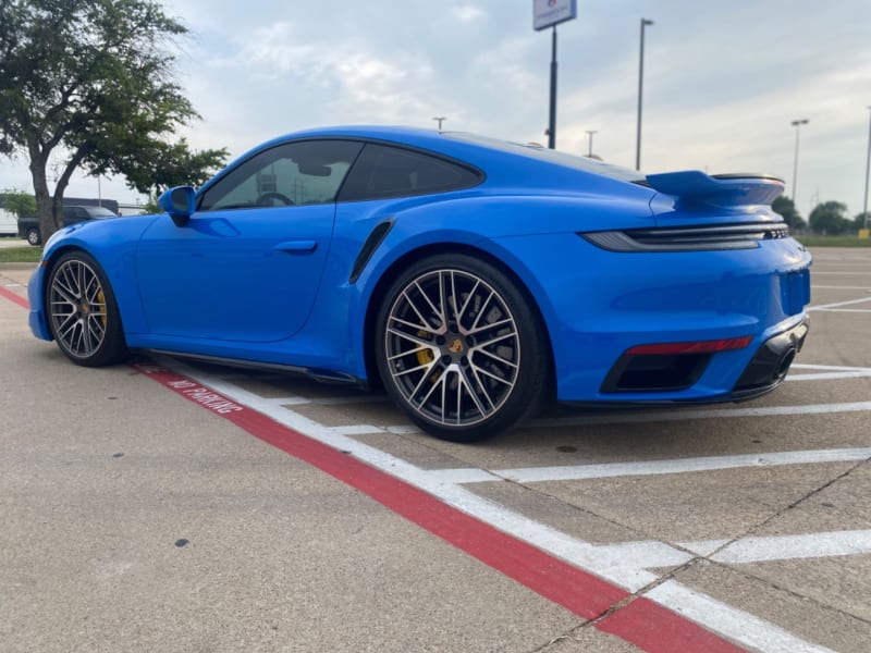 Porsche 911 2023 price $286,500