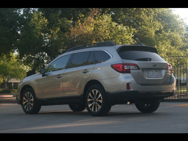 Subaru Outback 2015 price $12,999