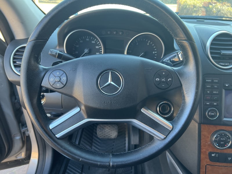 Mercedes-Benz M-Class 2009 price $7,998