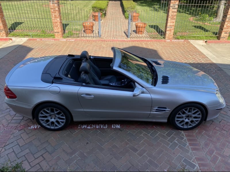 Mercedes-Benz SL-Class 2004 price $10,998