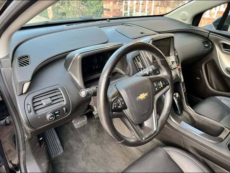 Chevrolet Volt 2014 price $9,998
