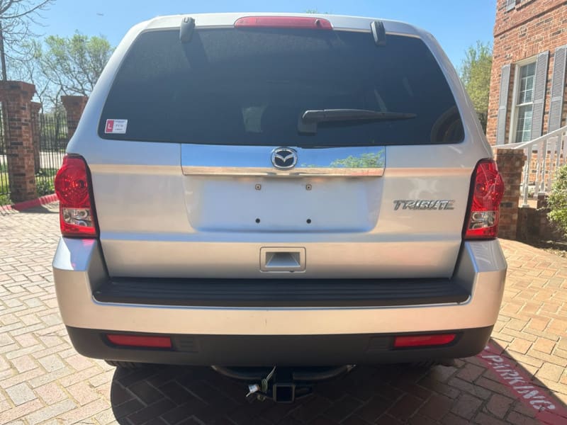 Mazda Tribute 2010 price $5,498