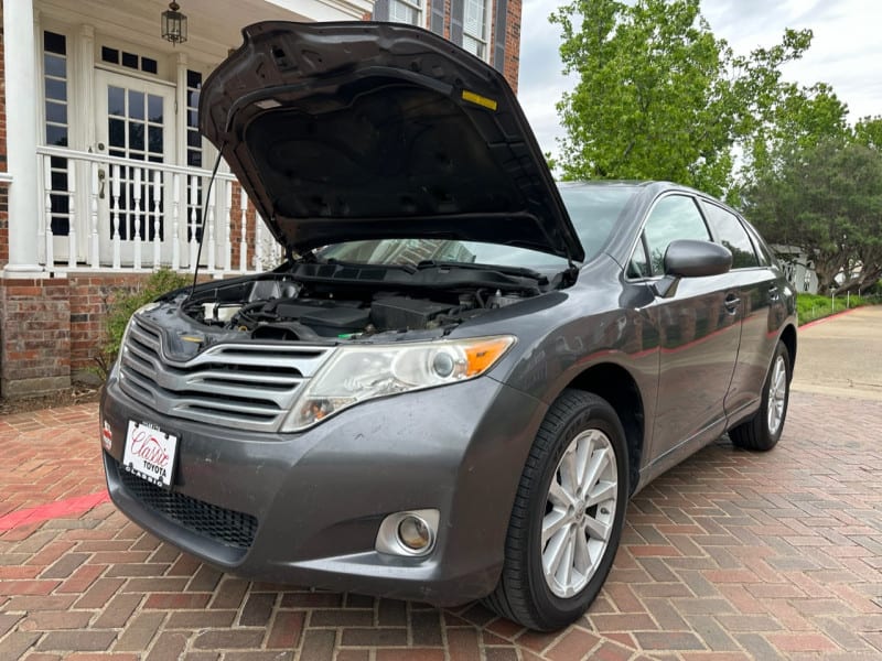 Toyota Venza 2012 price $7,798