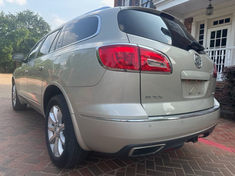 Buick Enclave 2016 price $9,798