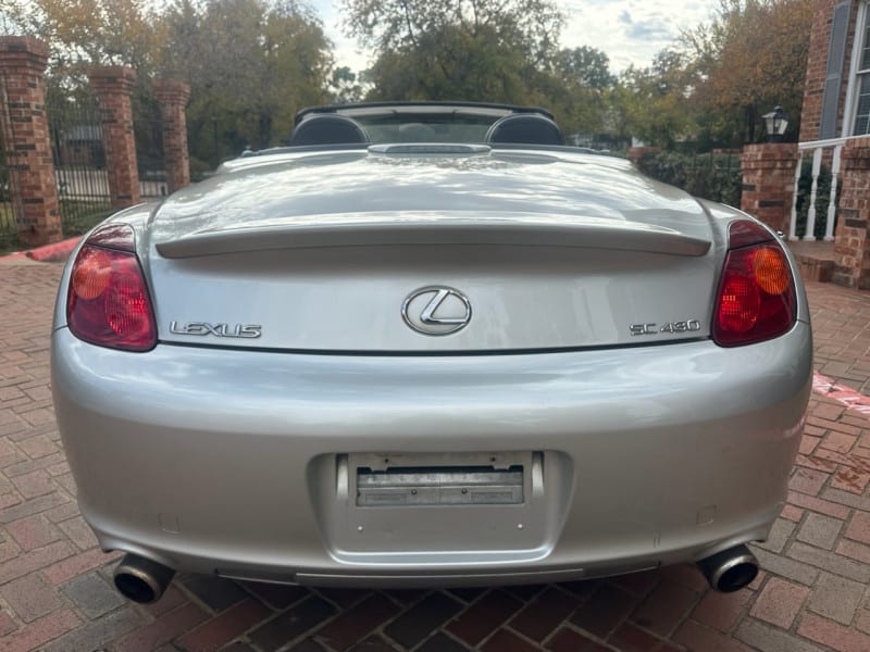 Lexus SC 430 2002 price $12,998