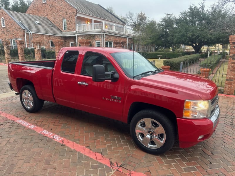 Chevrolet Silverado 1500 2011 price $12,998