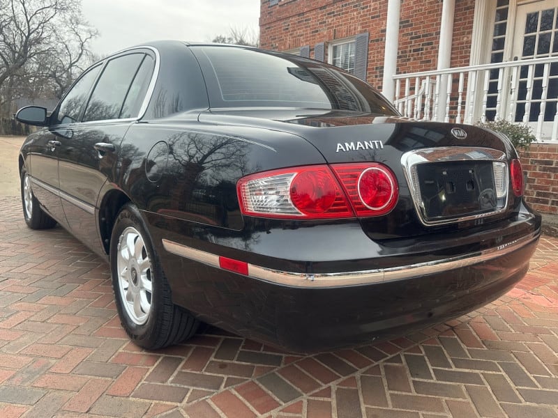 Kia Amanti 2004 price $5,798