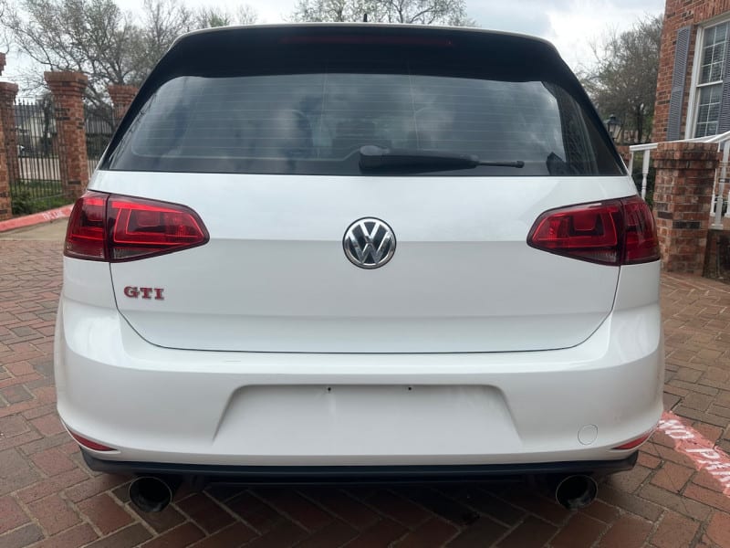 Volkswagen Golf GTI 2016 price $15,498