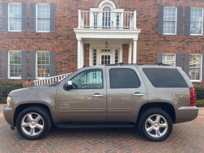 Chevrolet Tahoe 2011 price $10,998