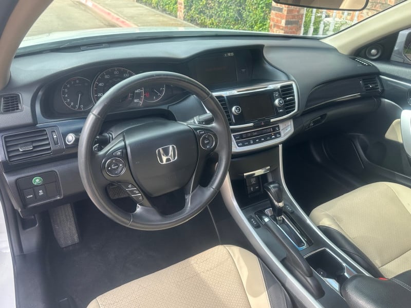 Honda Accord Coupe 2014 price $9,998