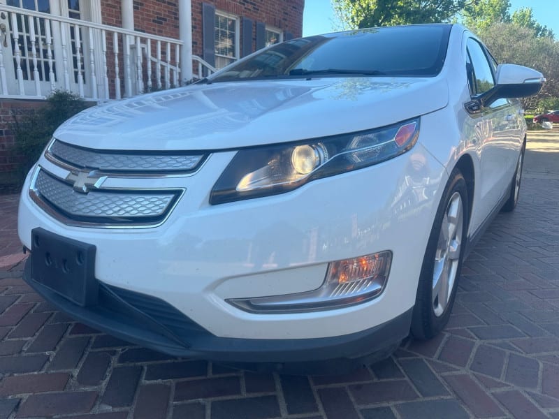 Chevrolet Volt 2014 price $8,998