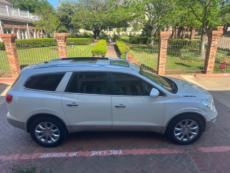 Buick Enclave 2010 price $6,798