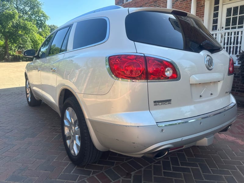 Buick Enclave 2010 price $6,798